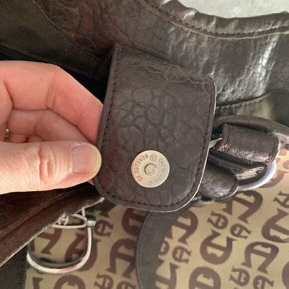 Etienne Aigner Core Canvas Handbag - Picture 6 of 6